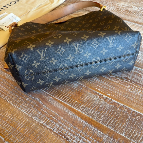 Louis Vuitton Signature Monogram Graceful PM Bag - Picture 7 of 11